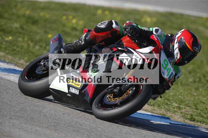 /Archiv-2024/01 26.-28.01.2024 Moto Center Thun Jerez/Gruppe schwarz-black/940